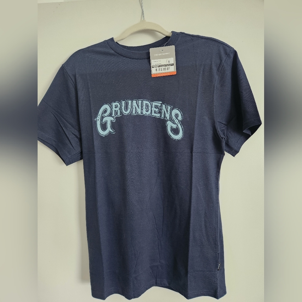 Grundens Men's Crest Short Sleeve Size Small Deep Water Blue *NEW*